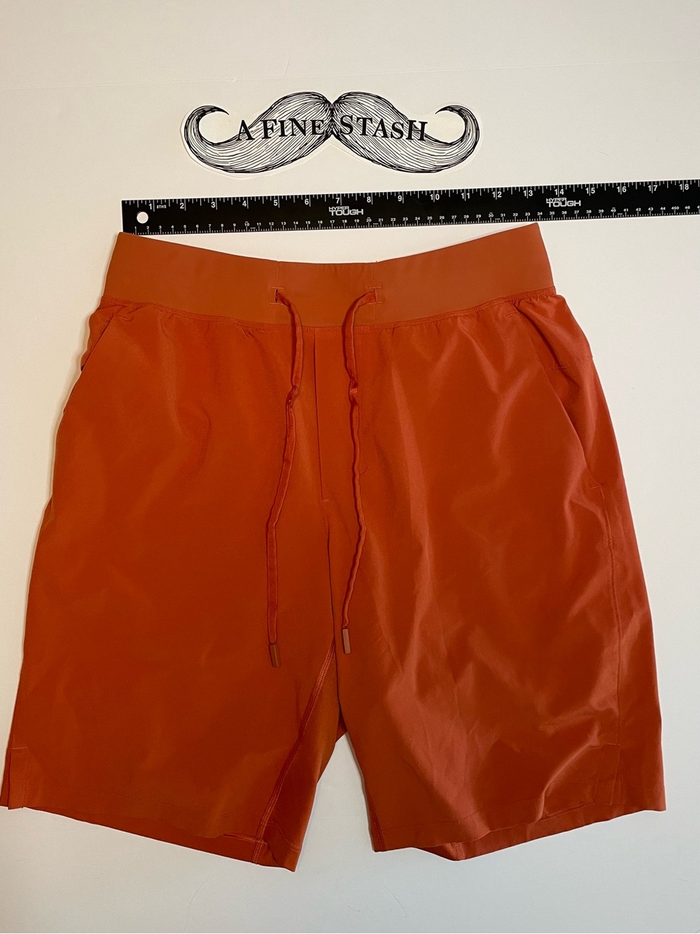 Lululemon T.H.E. Short 9" Men Small Linerless Orange Terracotta Athletic Gym